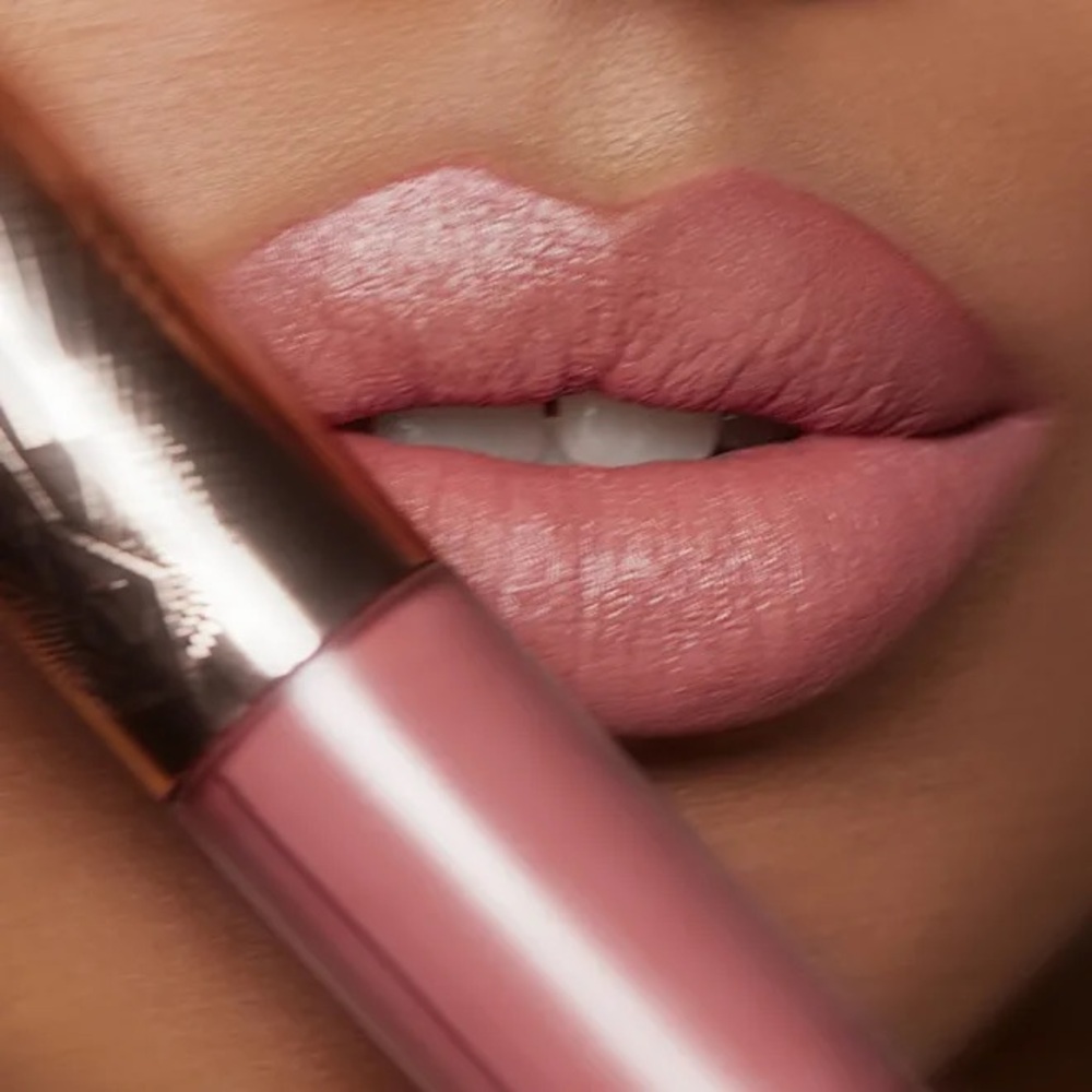 ‘Pillow Talk Blur’ Airbrush Flawless Lip Blur - Picture 4 of 11